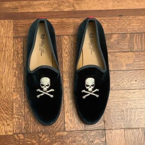 Del Toro velvet skull loafers